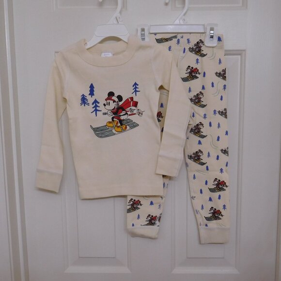 NWT 2pc Hanna Andersson Disney Mickey Mouse Pajamas sz 3t - Picture 1 of 1